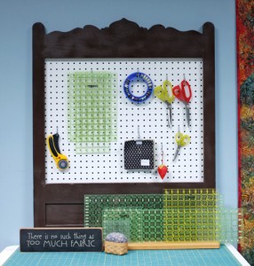 blahblahblah-54a31b4742624pegboard